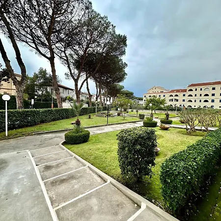 Casa Carla דירה באיה דומיציה